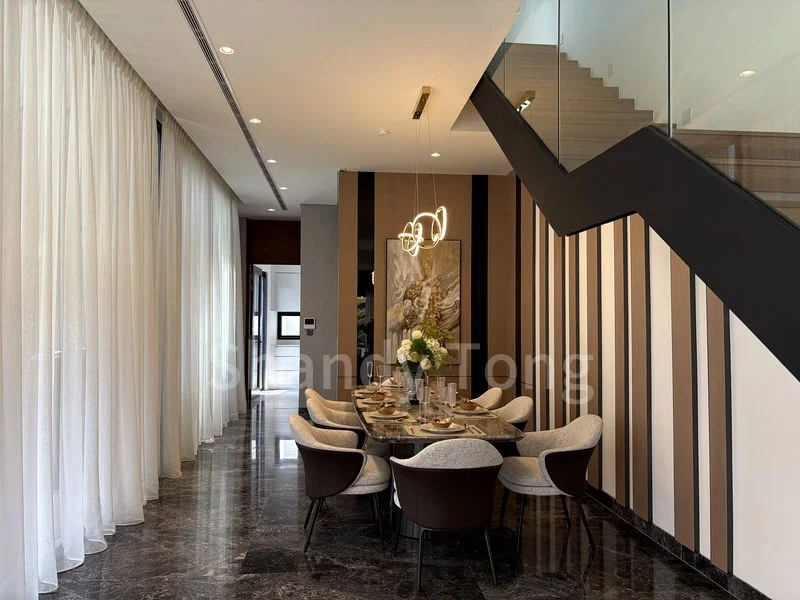 4+1 Bed Corner Terrace (Landed) for Sale in  Mount Rosie Road - Image 7