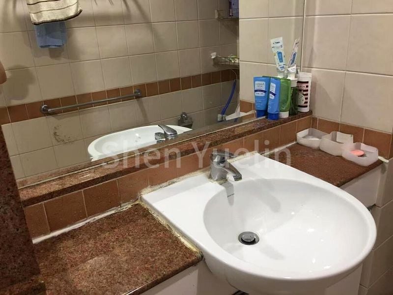 Common Room (Condo) for Rent in  Woodsvale - Image 2