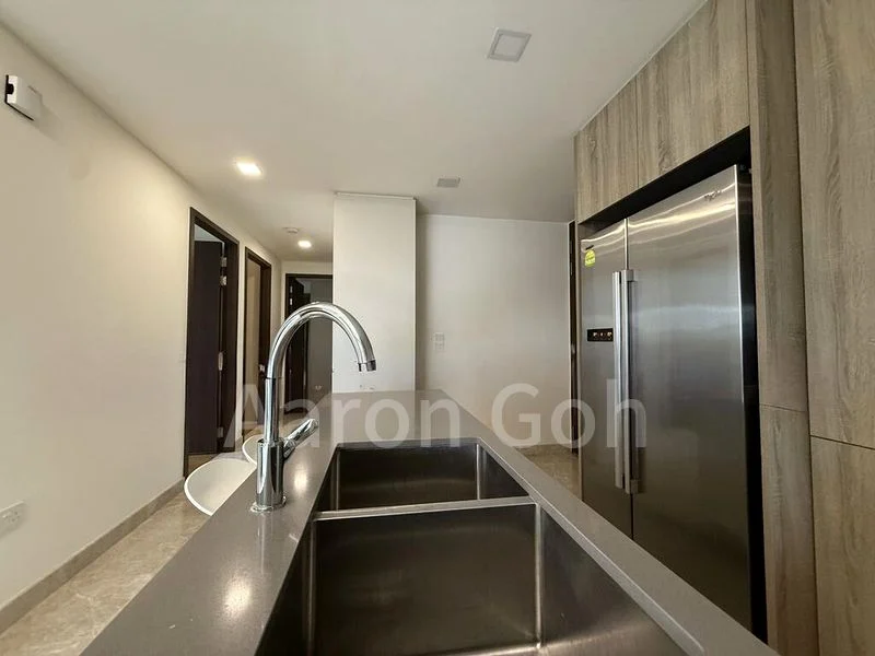 3 Bed Condo for Rent in Paya Lebar Road - Image 8