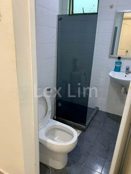 2 Bed Apartment (Condo) for Rent in  Ever Lodge - Image 3