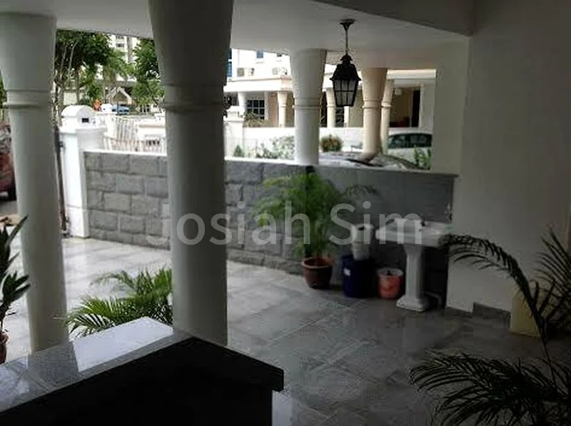 5 Bed Terraced House (Landed) for Rent in  Elias Terrace - Image 2