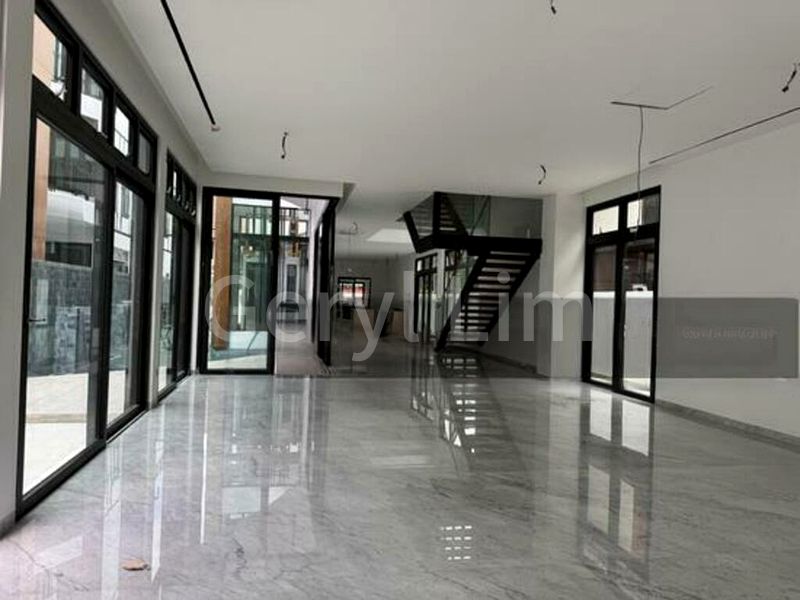 5 Bed Bungalow (Landed) for Sale in  Broadrick Road - Image 11