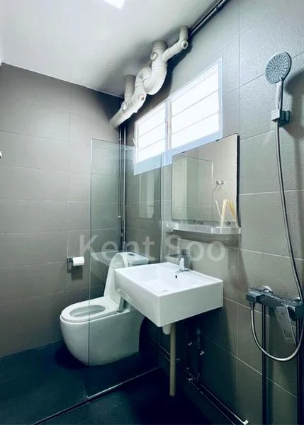 5 Room (5I) HDB for Sale in 557 Pasir Ris Street 51 - Image 8