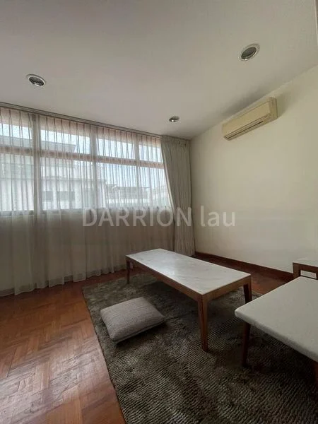 5 Bed Corner Terrace (Landed) for Rent in  Flower Road - Image 1