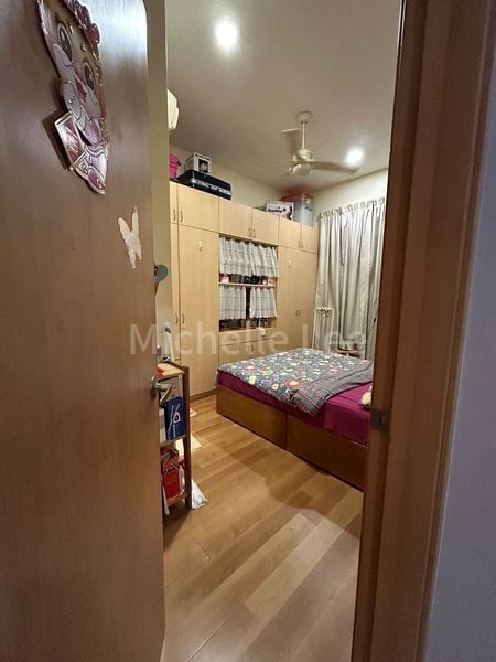 Master Room (Landed) for Rent in Mayfair Park - Image 4