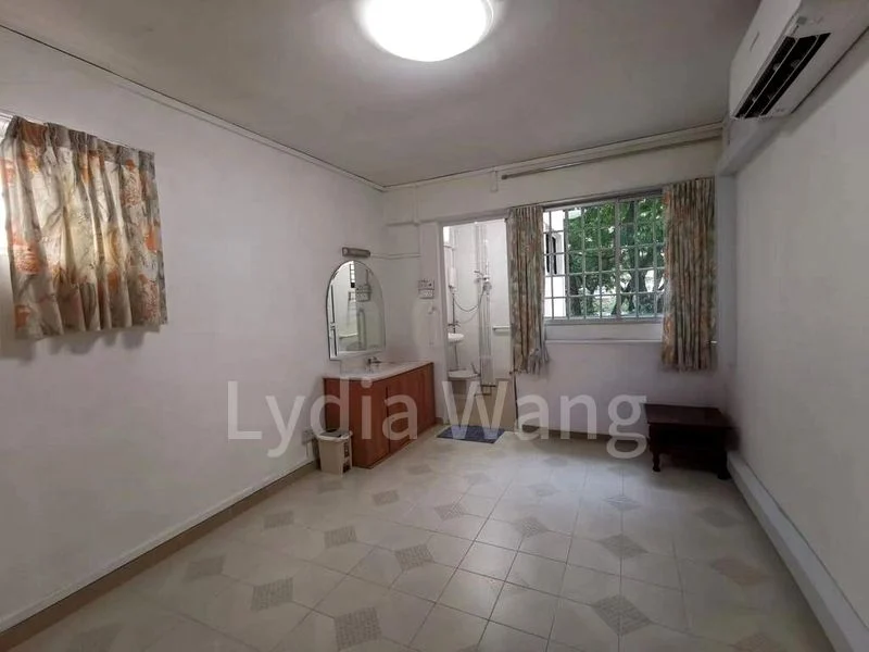 Master Room (HDB) for Rent in  237 Serangoon Avenue 3 - Image 1