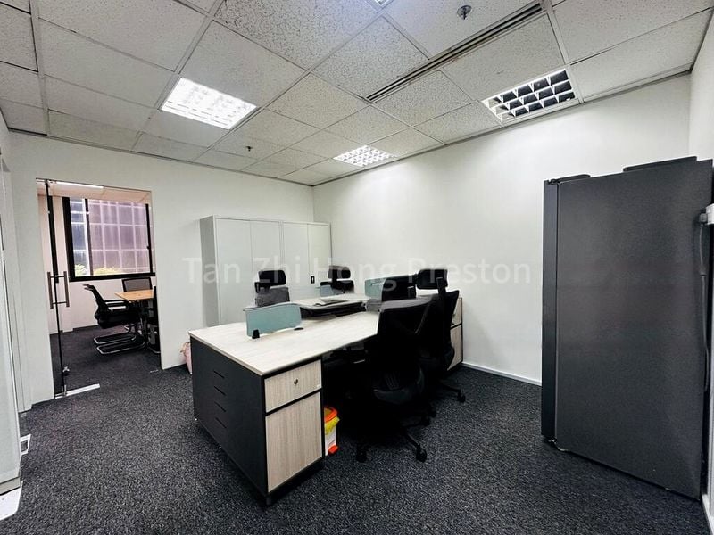 Office for Rent: Cecil Court - Image 5