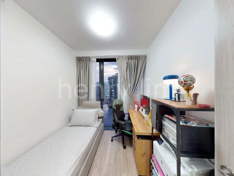 3 Bed Condo for Sale in  Sengkang Grand Residences - Image 9