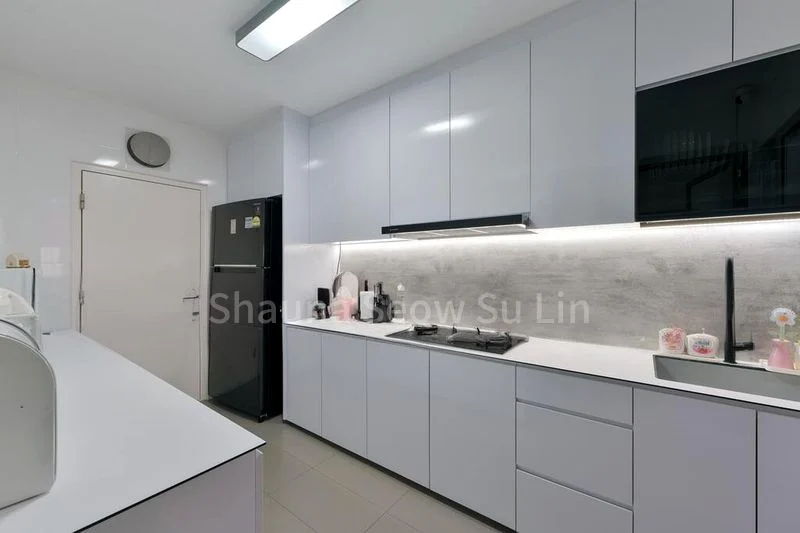 5 Room (5I) HDB for Sale in 126A Canberra Street - Image 10