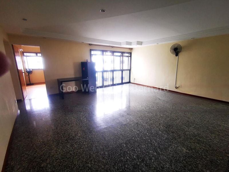 5 Room (5I) HDB for Rent in  321C Anchorvale Drive - Image 2