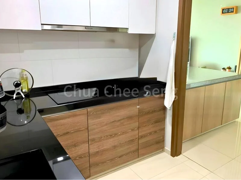 4 Bed Executive Condo for Sale in  The Topiary - Image 5