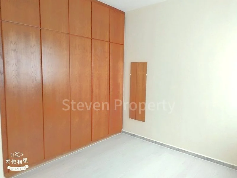 Common Room (HDB) for Rent in  617 Woodlands Avenue 4 - Image 4
