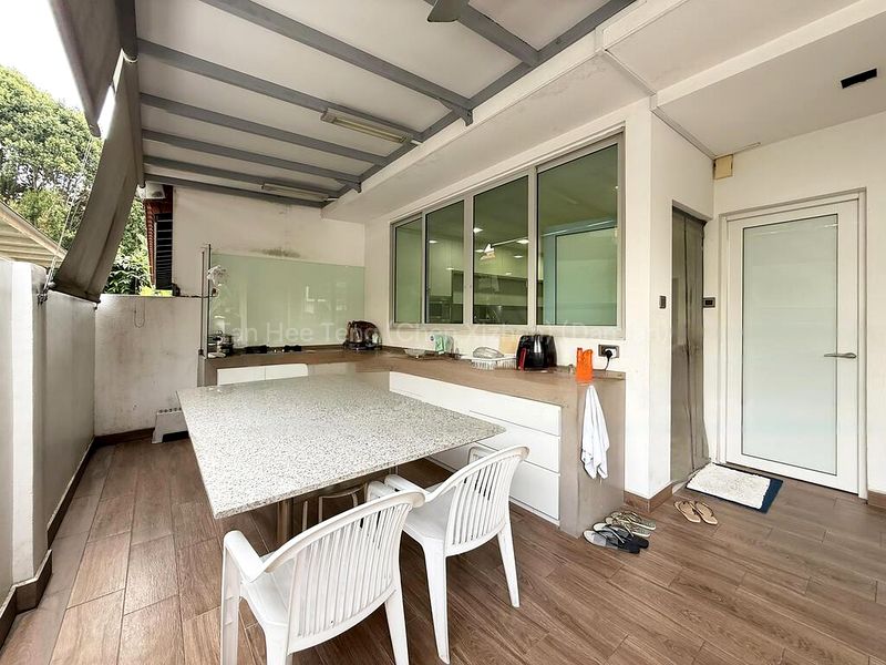 5 Bed Semi-Detached House (Landed) for Sale in  Upper Bukit Timah Road - Image 3