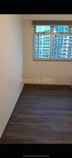 Common Room (HDB) for Rent in  671A Edgefield Plains - Image 1
