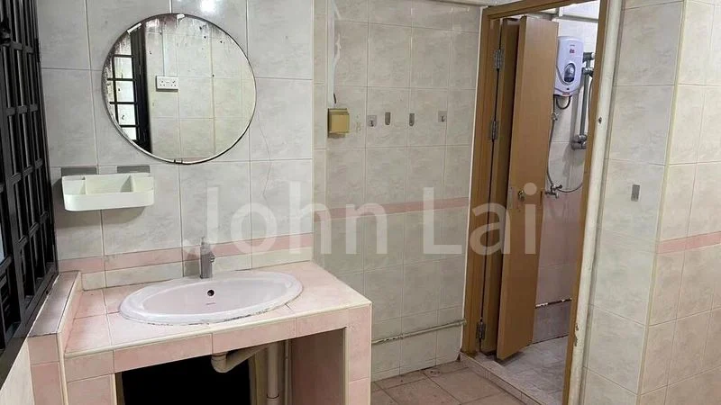 3 Room (3S) HDB for Rent in  2 Jalan Batu - Image 5