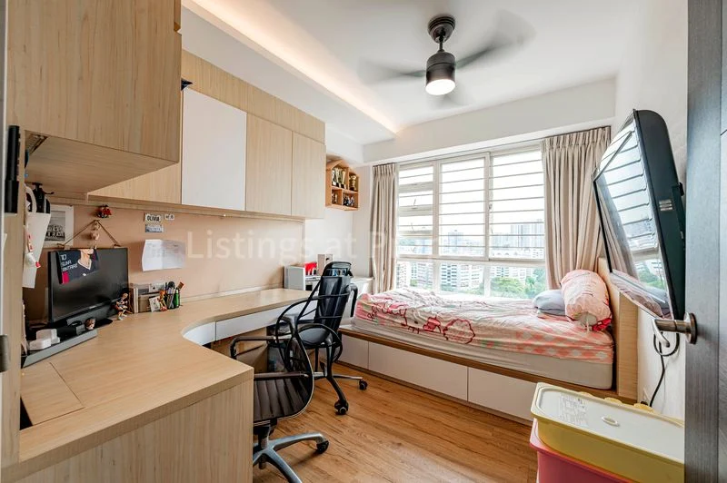 Premium HDB for Sale in 296A Bukit Batok Street 22 - Image 8