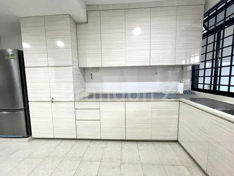 4 Bed Terraced House (Landed) for Rent in  Opera Estate - Image 5