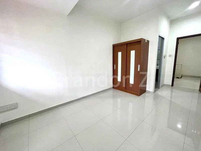 4 Bed Terraced House (Landed) for Rent in  Opera Estate - Image 2