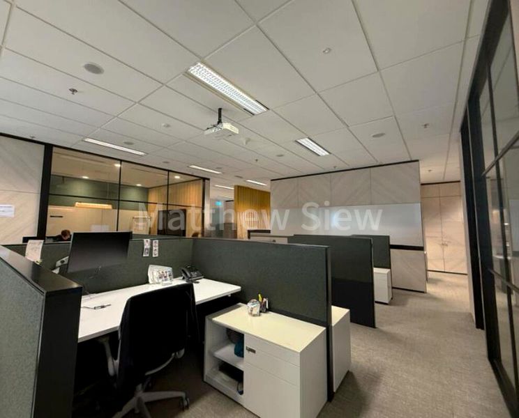 Office for Rent: Guoco Tower - Image 4