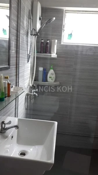 Master Room (HDB) for Rent in 311 Ang Mo Kio Avenue 3 - Image 6