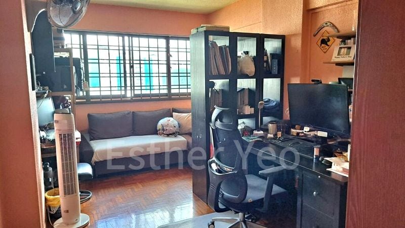 5 Room (5I) HDB for Sale in  311 Jurong East Street 32 - Image 4