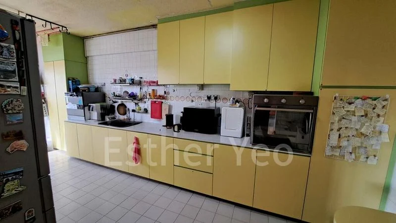 5 Room (5I) HDB for Sale in  311 Jurong East Street 32 - Image 7