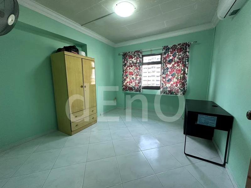 Common Room (HDB) for Rent in  288D Jurong East Street 21 - Image 4
