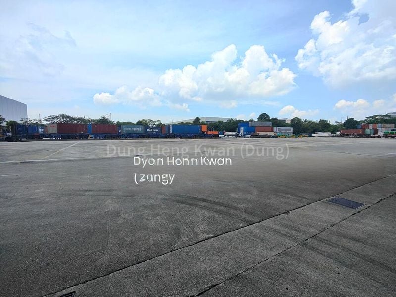 Warehouse for Rent:  Rare | Open Space + High Ceiling Warehouse - Image 1