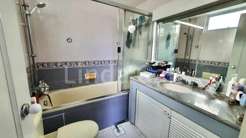 2 Bed Condo for Rent in  Emerald Park - Image 8