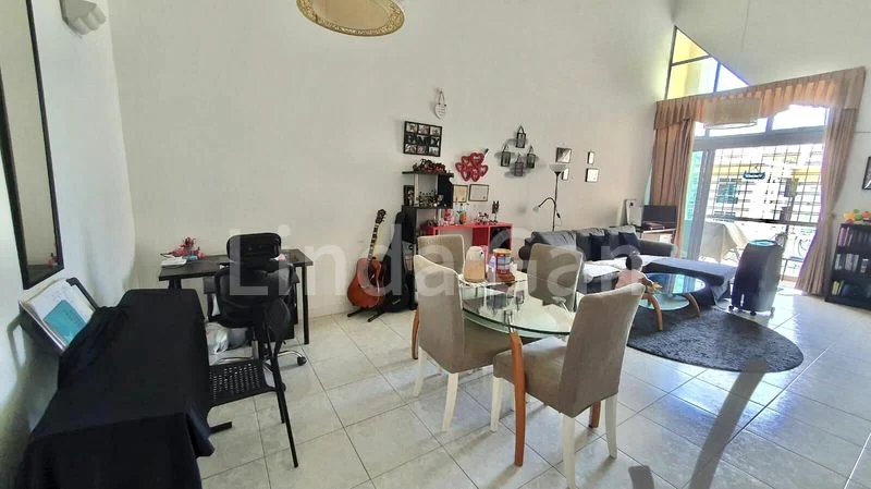2 Bed Condo for Rent in  Emerald Park - Image 3