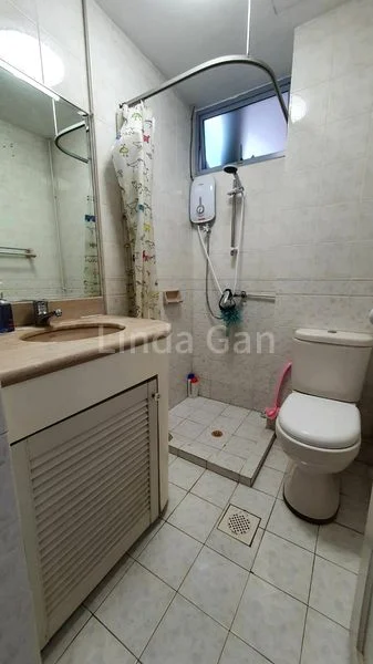 2 Bed Condo for Rent in  Emerald Park - Image 10