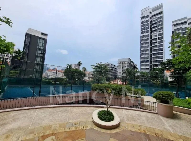 6 Bed Condo for Rent in Aspen Heights - Image 6