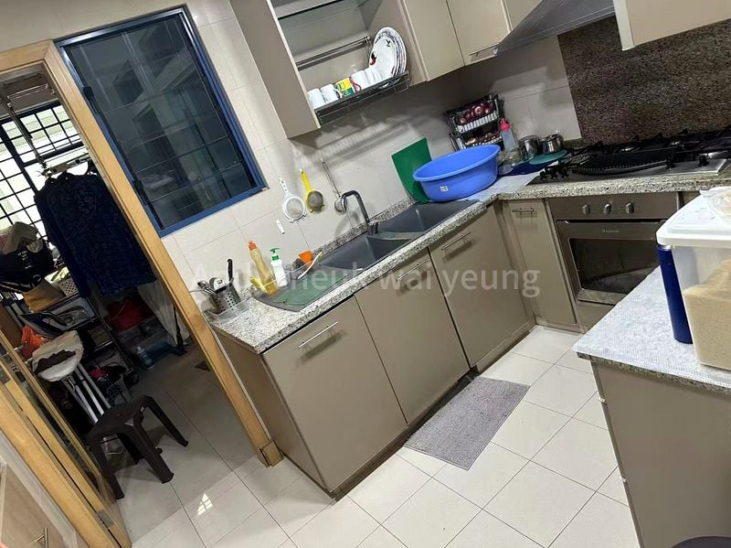 Common Room (Condo) for Rent in  Water Place - Image 8