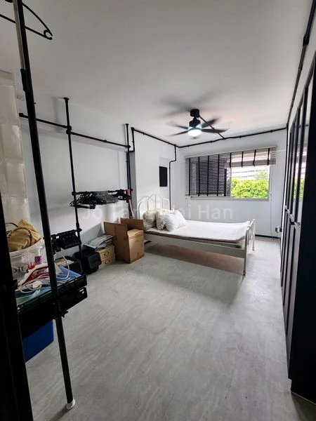 Common Room (HDB) for Rent in  542 Hougang Avenue 8 - Image 2