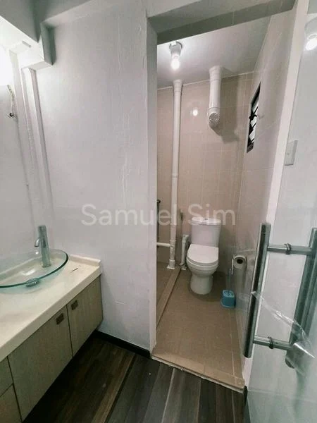 Master Room (HDB) for Rent in  441 Ang Mo Kio Avenue 10 - Image 2