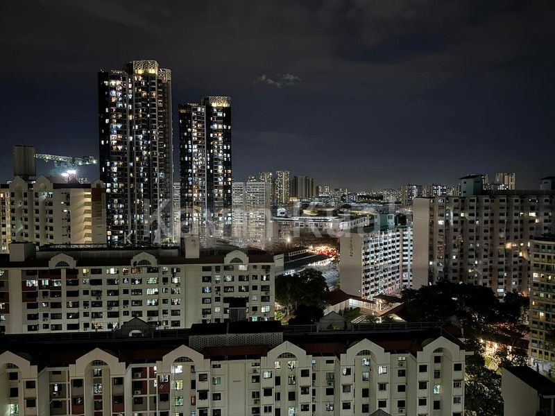 5 Room (5I) HDB for Sale in  62 Lorong 4 Toa Payoh - Image 3