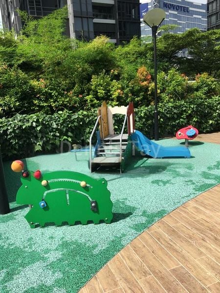 1 Bed Apartment (Condo) for Rent in  Three Balmoral - Image 11