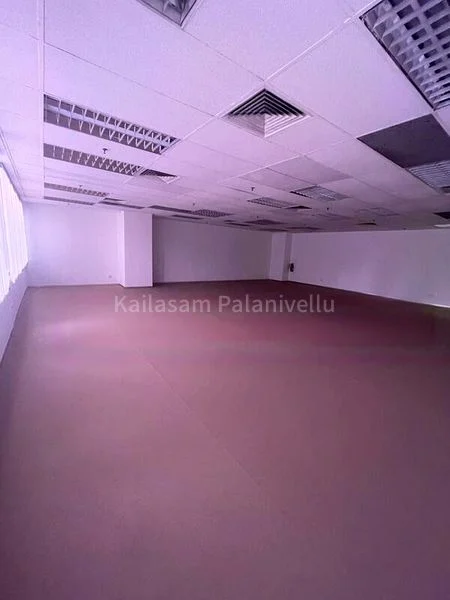 Office for Rent: Parklane Shopping Mall - Image 1