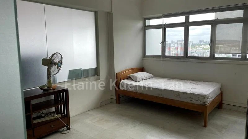 Room (HDB) for Rent in 414 Commonwealth Avenue West - Image 7