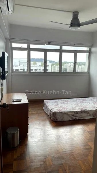 Room (HDB) for Rent in 414 Commonwealth Avenue West - Image 6