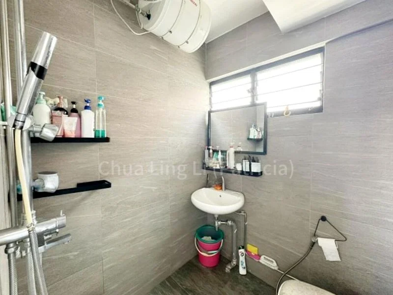 4 Room (4A) HDB for Sale in 911 Tampines Street 91 - Image 7