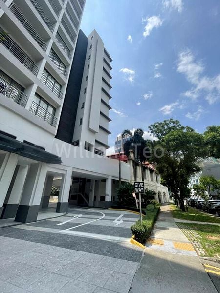 1 Bed Apartment (Condo) for Rent in  Riverside 48 - Image 11