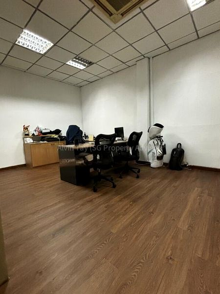 Factory / Workshop (B2) for Rent: Ancillary Office Space - Image 6
