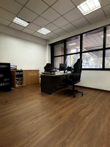 Factory / Workshop (B2) for Rent: Ancillary Office Space - Image 5