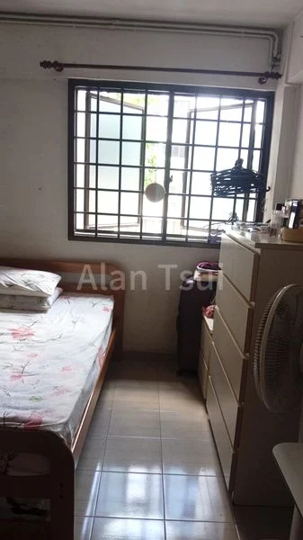 Common Room (HDB) for Rent in  201 Serangoon Central - Image 2