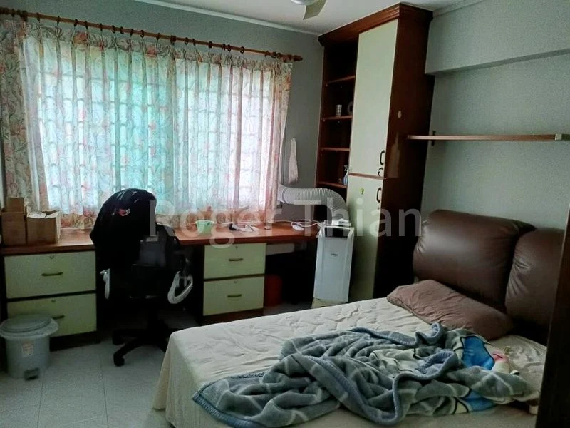 Common Room (HDB) for Rent in  909 Jurong West Street 91 - Image 4