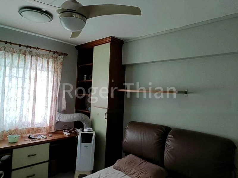 Common Room (HDB) for Rent in  909 Jurong West Street 91 - Image 2