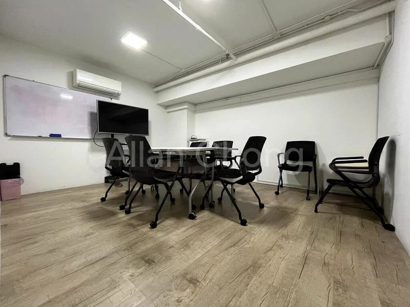 Office for Rent: Enterprise One - Image 9