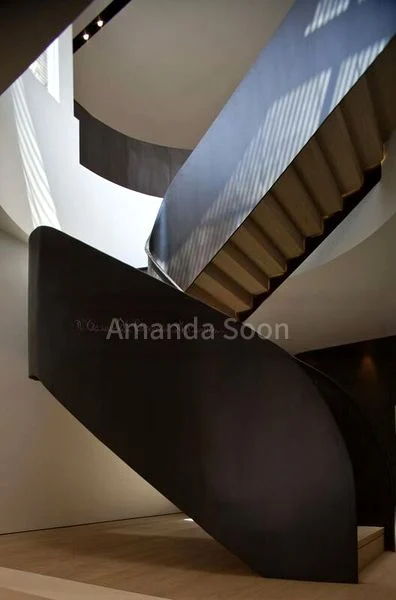 5 Bed Condo for Sale in  Beverly Hill - Image 11