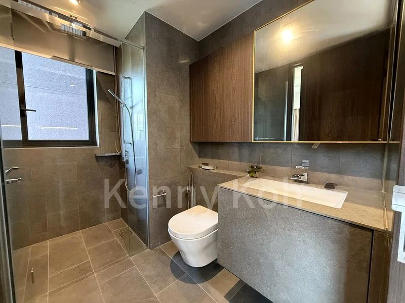 4 Bed Condo for Rent in  Midtown Modern - Image 3